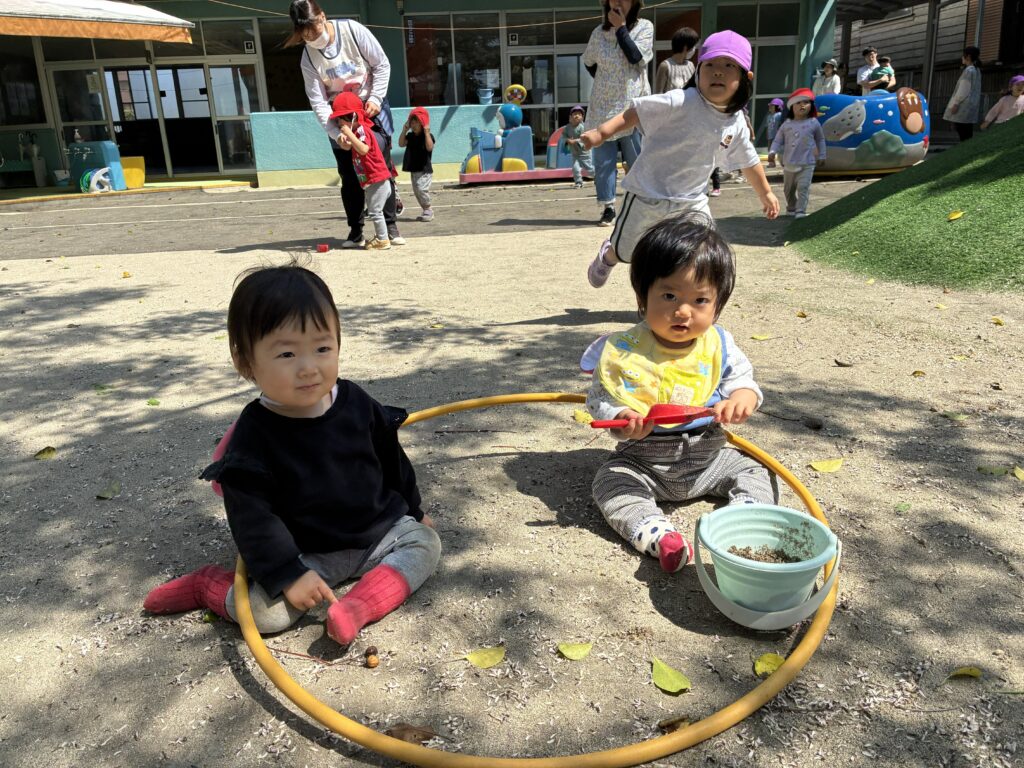 未満児さん園庭遊び（R8.5.9）