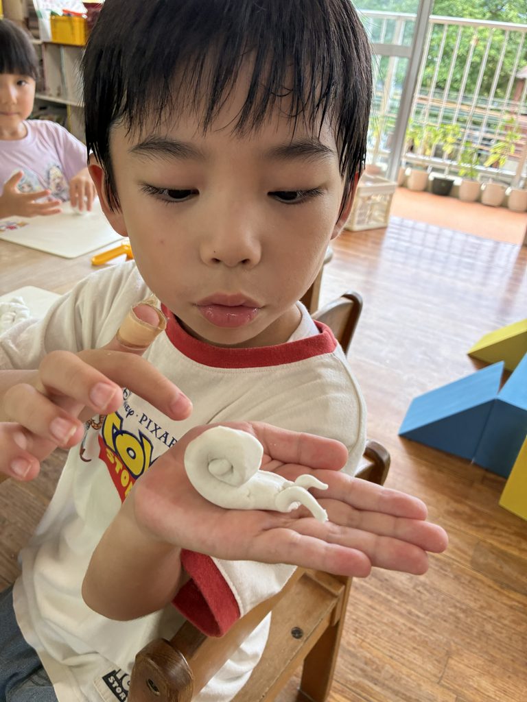 ✋ 年長さんの微細活動♪ 粘土遊び(R8.8.8)