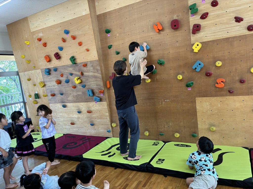 きく組さん、ロッククライミングに挑戦！🧗‍♂️✨(R8.10.16)